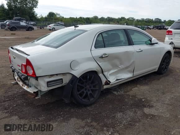 2011 Chevrolet Malibu LTZ with VIN 1G1ZE5EU7BF398933, listed as a IAAI auction lot 43071766 with 218,057 mi miles and . Bid and sale history available at DreamBid. Image 4.