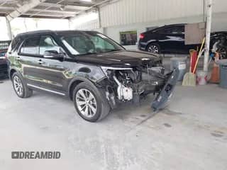 2018 Ford Explorer Limited z VIN 1FM5K7F80JGA82810, wystawiony jako IAAI lot #43509520 z przebiegiem 151 555 mil mil oraz . Historia ofert i sprzedaży dostępna na DreamBid. Obrazek 1.