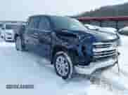 2022 Chevrolet Silverado 1500 LTZ z VIN 2GCUDGED8N1511011, wystawiony jako IAAI lot #41378959 z przebiegiem 30 665 mil mil oraz . Historia ofert i sprzedaży dostępna na DreamBid. Obrazek 1.