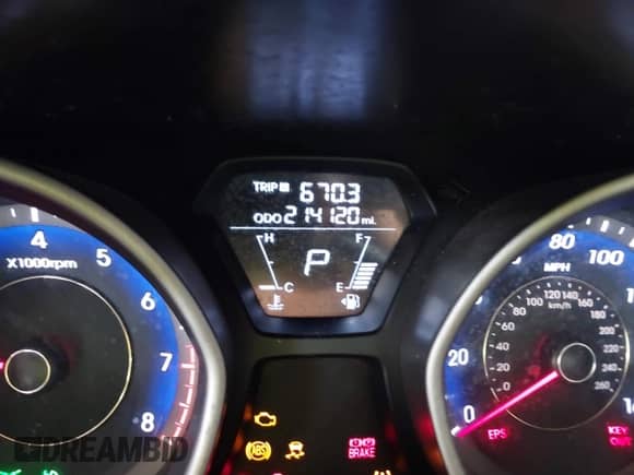 2013 Hyundai Elantra GLS с VIN KMHDH4AE4DU570783, выставлен на аукционе IAAI как лот 42558884 с пробегом 214 120 миль миль и . История ставок и продаж доступна на DreamBid. Изображение 15.