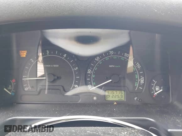 2004 Land Rover Discovery with VIN SALTR19474A836637, listed as a IAAI auction lot 43043674 with 115,715 mi miles and . Bid and sale history available at DreamBid. Image 7.