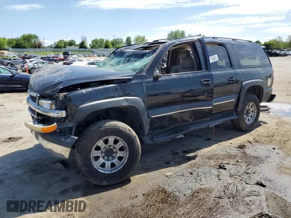 2002 Chevrolet Suburban LT z VIN 3GNGC26U42G214796, wystawiony jako Copart lot #57708045 z przebiegiem Nie podano mil oraz Szkoda całkowita • Salvage title. Historia ofert i sprzedaży dostępna na DreamBid. Obrazek 1.