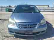 2006 Honda Odyssey EX z VIN 5FNRL384X6B070400, wystawiony jako Copart lot #85780025 z przebiegiem 189 123 mil mil oraz Czysty tytuł • Clean title. Historia ofert i sprzedaży dostępna na DreamBid. Obrazek 5.