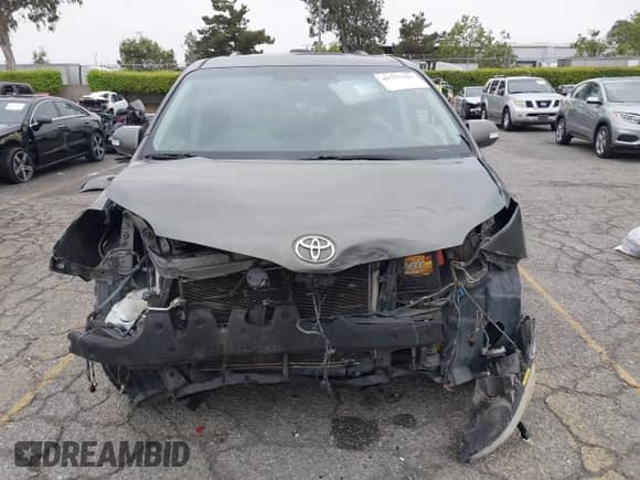 2013 Toyota Sienna XLE AAS with VIN 5TDYK3DC2DS307191, listed as a IAAI auction lot 42777767 with 144,873 mi miles and . Bid and sale history available at DreamBid. Image 13.