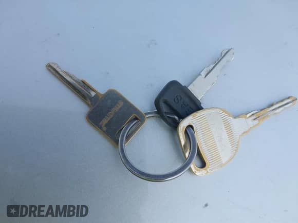 2002 Chevrolet Silverado 2500 with VIN 1GCGC24U02Z148775, listed as a IAAI auction lot 42114059 with 136,400 mi miles and . Bid and sale history available at DreamBid. Image 11.