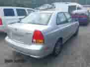 2004 Hyundai Accent GL z VIN KMHCG45C04U542714, wystawiony jako IAAI lot #42917213 z przebiegiem 172 011 mil mil oraz . Historia ofert i sprzedaży dostępna na DreamBid. Obrazek 4.