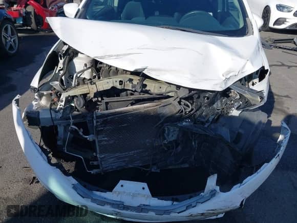 2015 Nissan Note S Plus with VIN 3N1CE2CPXFL449641, listed as a IAAI auction lot 43419056 with 106,573 mi miles and . Bid and sale history available at DreamBid. Image 6.