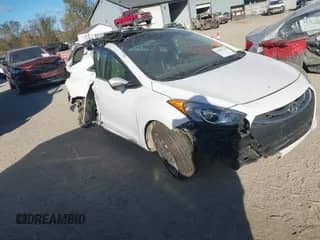 2013 Hyundai Elantra с VIN KMHD35LE8DU043329, выставлен на аукционе IAAI как лот 43457261 с пробегом 157 329 миль миль и . История ставок и продаж доступна на DreamBid. Изображение 1.