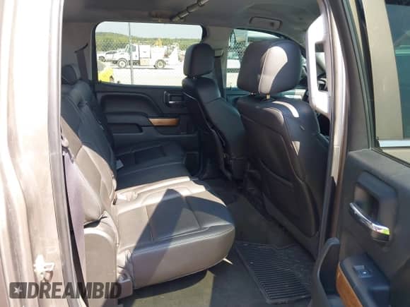 2015 Chevrolet Silverado 1500 LTZ z VIN 3GCUKSEC3FG486138, wystawiony jako IAAI lot #43000492 z przebiegiem 108 319 mil mil oraz . Historia ofert i sprzedaży dostępna na DreamBid. Obrazek 8.