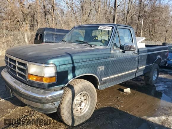 1994 Ford F-150 с VIN 1FTEF14N2RNB02450, выставлен на аукционе Copart как лот 42358015 с пробегом Не указан миль и Списание • Salvage title. История ставок и продаж доступна на DreamBid. Изображение 1.