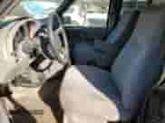 1999 Chevrolet Astro Cargo YF7 с VIN 1GBDM19W2XB174951, выставлен на аукционе Copart как лот 76009344 с пробегом 131 554 миль миль и Списание • Salvage title. История ставок и продаж доступна на DreamBid. Изображение 7.