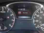 2017 Nissan Pathfinder Platinum z VIN 5N1DR2MM7HC695907, wystawiony jako IAAI lot #40904387 z przebiegiem 97 688 mil mil oraz . Historia ofert i sprzedaży dostępna na DreamBid. Obrazek 15.