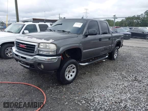 2005 GMC Sierra 1500 SLE с VIN 2GTEK13T851393981, выставлен на аукционе IAAI как лот 43417332 с пробегом 257 564 миль миль и . История ставок и продаж доступна на DreamBid. Изображение 2.