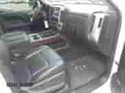 2015 GMC Sierra 1500 SLT z VIN 3GTU2VEC0FG391344, wystawiony jako IAAI lot #43515202 z przebiegiem 125 753 mil mil oraz . Historia ofert i sprzedaży dostępna na DreamBid. Obrazek 5.