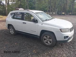 2014 Jeep Compass Sport z VIN 1C4NJCBA0ED887710, wystawiony jako IAAI lot #43410841 z przebiegiem 127 978 mil mil oraz . Historia ofert i sprzedaży dostępna na DreamBid. Obrazek 1.