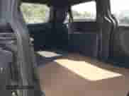 2019 Dodge Grand Caravan SE z VIN 2C4RDGBG4KR524677, wystawiony jako IAAI lot #42672030 z przebiegiem 99 372 mil mil oraz . Historia ofert i sprzedaży dostępna na DreamBid. Obrazek 8.