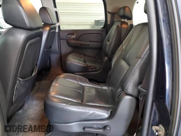 2008 Chevrolet Suburban 3LT with VIN 1GNFK163X8J145684, listed as a Copart auction lot 62346885 with 183,429 mi miles and Non repairable. Bid and sale history available at DreamBid. Image 11.