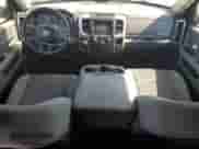 2016 Ram 1500 Big Horn z VIN 1C6RR7TTXGS127484, wystawiony jako Copart lot #61363075 z przebiegiem 163 229 mil mil oraz Szkoda całkowita • Salvage title. Historia ofert i sprzedaży dostępna na DreamBid. Obrazek 8.