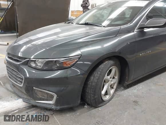 2017 Chevrolet Malibu LS с VIN 1G1ZB5ST0HF115477, выставлен на аукционе IAAI как лот 42831763 с пробегом 86 635 миль миль и . История ставок и продаж доступна на DreamBid. Изображение 6.