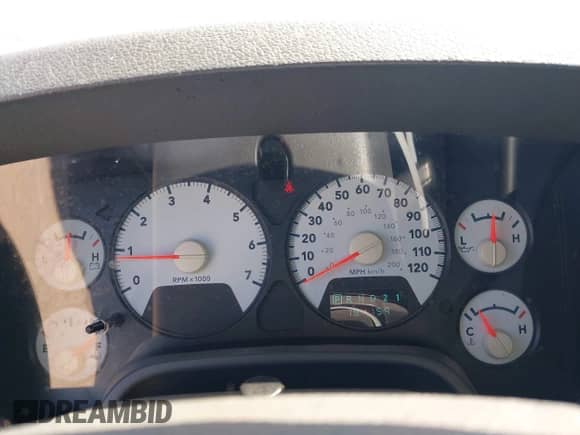2008 Dodge 1500 SLT with VIN 1D7HU18N58S522769, listed as a IAAI auction lot 42840174 with 181,159 mi miles and . Bid and sale history available at DreamBid. Image 7.