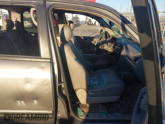 2006 Toyota Tundra SR5 с VIN 5TBET34116S515413, выставлен на аукционе IAAI как лот 43440217 с пробегом Не указан миль и . История ставок и продаж доступна на DreamBid. Изображение 5.