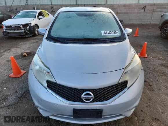 2015 Nissan Note SV z VIN 3N1CE2CP9FL404397, wystawiony jako Copart lot #86140285 z przebiegiem 164 734 mil mil oraz Czysty tytuł • Clean title. Historia ofert i sprzedaży dostępna na DreamBid. Obrazek 5.
