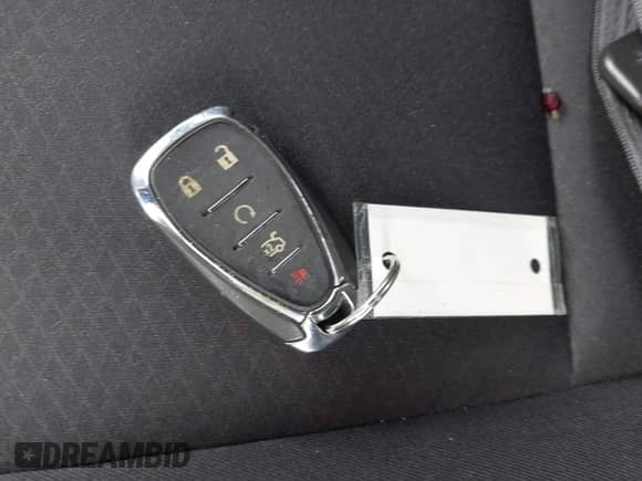 2023 Chevrolet Malibu LS z VIN 1G1ZB5ST5PF238254, wystawiony jako IAAI lot #42430499 z przebiegiem 21 508 mil mil oraz . Historia ofert i sprzedaży dostępna na DreamBid. Obrazek 11.