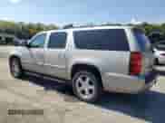 2008 Chevrolet Suburban LTZ z VIN 1GNFK16308R225027, wystawiony jako Copart lot #80507415 z przebiegiem 247 352 mil mil oraz Czysty tytuł • Clean title. Historia ofert i sprzedaży dostępna na DreamBid. Obrazek 2.