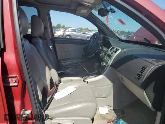 2006 Chevrolet Equinox LT с VIN 2CNDL73F566047358, выставлен на аукционе Copart как лот 68858724 с пробегом 170 971 миль миль и Списание • Salvage title. История ставок и продаж доступна на DreamBid. Изображение 7.