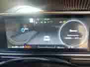 2023 Hyundai Ioniq 6 SEL z VIN KMHM34AA8PA049356, wystawiony jako Copart lot #66311895 z przebiegiem 41 088 mil mil oraz Szkoda całkowita • Salvage title. Historia ofert i sprzedaży dostępna na DreamBid. Obrazek 9.