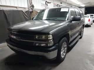 2002 Chevrolet Tahoe LS с VIN 1GNEC13Z12R149553, выставлен на аукционе IAAI как лот 43029565 с пробегом 266 061 миль миль и . История ставок и продаж доступна на DreamBid. Изображение 2.
