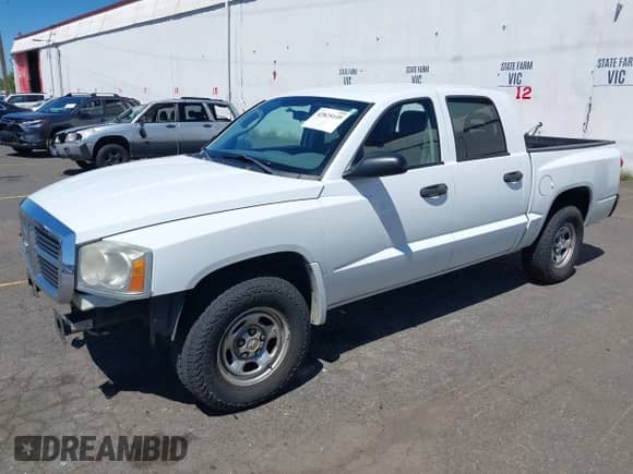 2006 Dodge Dakota ST с VIN 1D7HE28K96S707722, выставлен на аукционе IAAI как лот 42825149 с пробегом 159 699 миль миль и . История ставок и продаж доступна на DreamBid. Изображение 2.