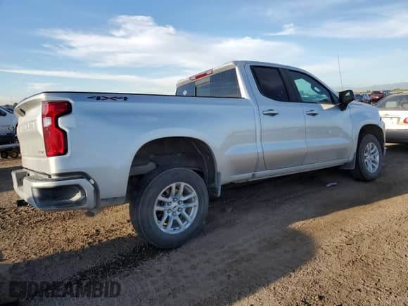 2019 Chevrolet Silverado 1500 RST с VIN 1GCRYEED3KZ354294, выставлен на аукционе Copart как лот 84603485 с пробегом 88 801 миль миль и Списание • Salvage title. История ставок и продаж доступна на DreamBid. Изображение 3.