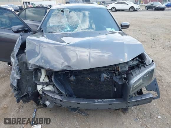 2014 Chrysler 300 S with VIN 2C3CCAGG0EH357179, listed as a IAAI auction lot 42706209 with 121,612 mi miles and . Bid and sale history available at DreamBid. Image 11.