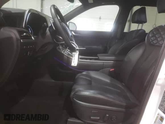 2022 Hyundai Palisade Calligraphy с VIN KM8R7DHE0NU456554, выставлен на аукционе Copart как лот 53045484 с пробегом 17 645 миль миль и . История ставок и продаж доступна на DreamBid. Изображение 7.