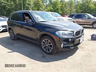 2018 BMW X5 xDrive35i с VIN 5UXKR0C51J0Y06144, выставлен на аукционе IAAI как лот 43080888 с пробегом 48 202 миль миль и . История ставок и продаж доступна на DreamBid. Изображение 1.