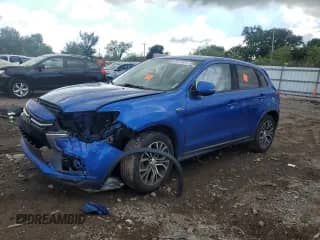 2019 Mitsubishi Outlander ES с VIN JA4AP3AU1KU031153, выставлен на аукционе Copart как лот 69810925 с пробегом 174 129 миль миль и Списание • Salvage title. История ставок и продаж доступна на DreamBid. Изображение 1.