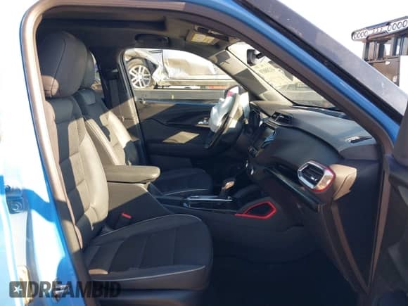 2023 Chevrolet TrailBlazer RS с VIN KL79MTSL4PB215994, выставлен на аукционе IAAI как лот 41208839 с пробегом 41 206 миль миль и . История ставок и продаж доступна на DreamBid. Изображение 5.