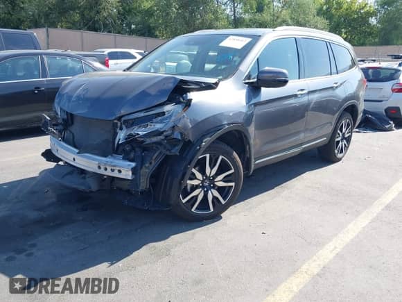 2019 Honda Pilot Touring 7-Passenger z VIN 5FNYF6H64KB088908, wystawiony jako IAAI lot #42898412 z przebiegiem Nie podano mil oraz . Historia ofert i sprzedaży dostępna na DreamBid. Obrazek 2.