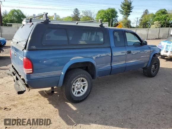 2002 Dodge Dakota Sport с VIN 1B7GG32N52S661020, выставлен на аукционе Copart как лот 54403215 с пробегом 133 284 миль миль и Списание • Salvage title. История ставок и продаж доступна на DreamBid. Изображение 3.