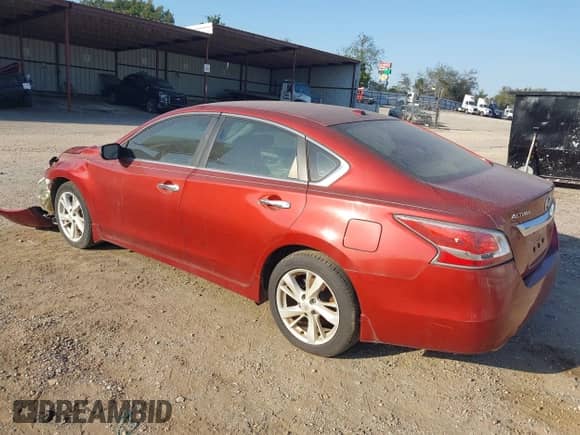 2015 Nissan Altima S z VIN 1N4AL3AP3FC481352, wystawiony jako IAAI lot #40611943 z przebiegiem 148 328 mil mil oraz . Historia ofert i sprzedaży dostępna na DreamBid. Obrazek 3.