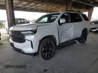 2021 Chevrolet Tahoe RST z VIN 1GNSKRKD3MR326195, wystawiony jako Copart lot #80020805 z przebiegiem 97 523 mil mil oraz Szkoda całkowita • Salvage title. Historia ofert i sprzedaży dostępna na DreamBid. Obrazek 1.