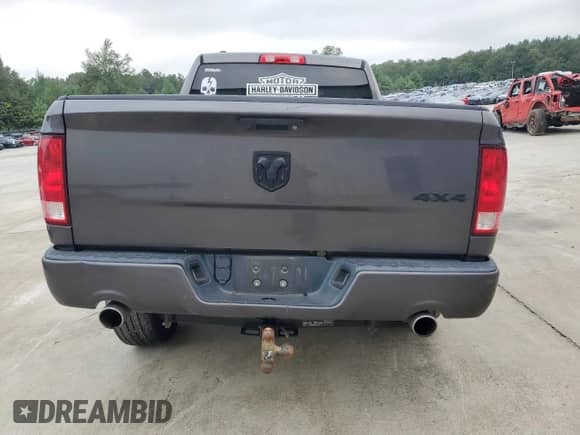 2017 Ram 1500 Express z VIN 1C6RR7FT1HS678514, wystawiony jako Copart lot #68914665 z przebiegiem 183 010 mil mil oraz Szkoda całkowita • Salvage title. Historia ofert i sprzedaży dostępna na DreamBid. Obrazek 6.