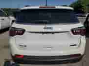 2022 Jeep Compass Latitude Lux с VIN 3C4NJDFBXNT185204, выставлен на аукционе Copart как лот 80005085 с пробегом 62 342 миль миль и Списание • Salvage title. История ставок и продаж доступна на DreamBid. Изображение 6.