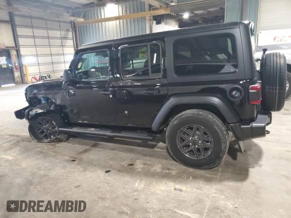 2024 Jeep Wrangler Sport S с VIN 1C4PJXDGXRW207341, выставлен на аукционе Copart как лот 66720395 с пробегом 22 942 миль миль и Списание • Salvage title. История ставок и продаж доступна на DreamBid. Изображение 2.
