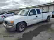 2006 GMC Sierra 1500 SLE с VIN 1GTEC19T66E210162, выставлен на аукционе Copart как лот 75599884 с пробегом 175 350 миль миль и Списание • Salvage title. История ставок и продаж доступна на DreamBid. Изображение 1.