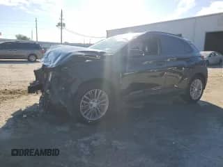 2018 Hyundai Kona SEL с VIN KM8K62AA0JU097300, выставлен на аукционе Copart как лот 86684855 с пробегом 59 912 миль миль и Списание • Salvage title. История ставок и продаж доступна на DreamBid. Изображение 1.