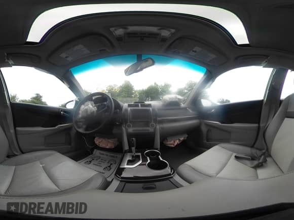 2014 Toyota Camry L with VIN 4T1BF1FK4EU862865, listed as a IAAI auction lot 42882246 with 33,475 mi miles and . Bid and sale history available at DreamBid. Image 21.