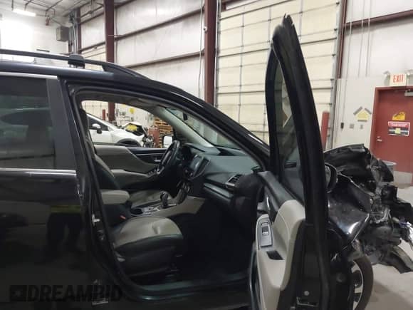 2021 Subaru Forester Limited z VIN JF2SKAUC6MH593899, wystawiony jako IAAI lot #43312915 z przebiegiem 59 786 mil mil oraz . Historia ofert i sprzedaży dostępna na DreamBid. Obrazek 5.