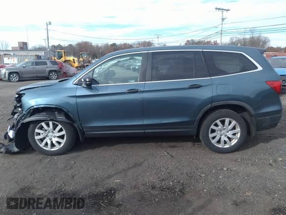 2019 Honda Pilot LX с VIN 5FNYF6H14KB090906, выставлен на аукционе IAAI как лот 38089966 с пробегом 33 762 миль миль и . История ставок и продаж доступна на DreamBid. Изображение 14.